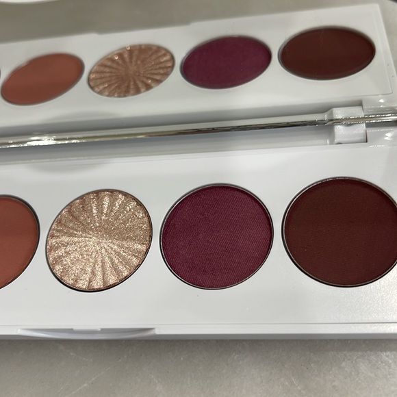 OFRA Signature Palette Symphony - Picture 2 of 6